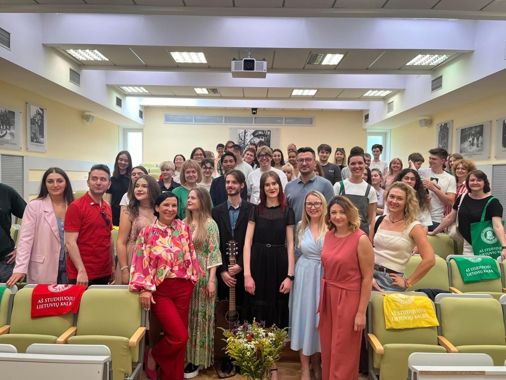 aeb1a108-e7b8-49a2-af4b-3a72edd2aba3