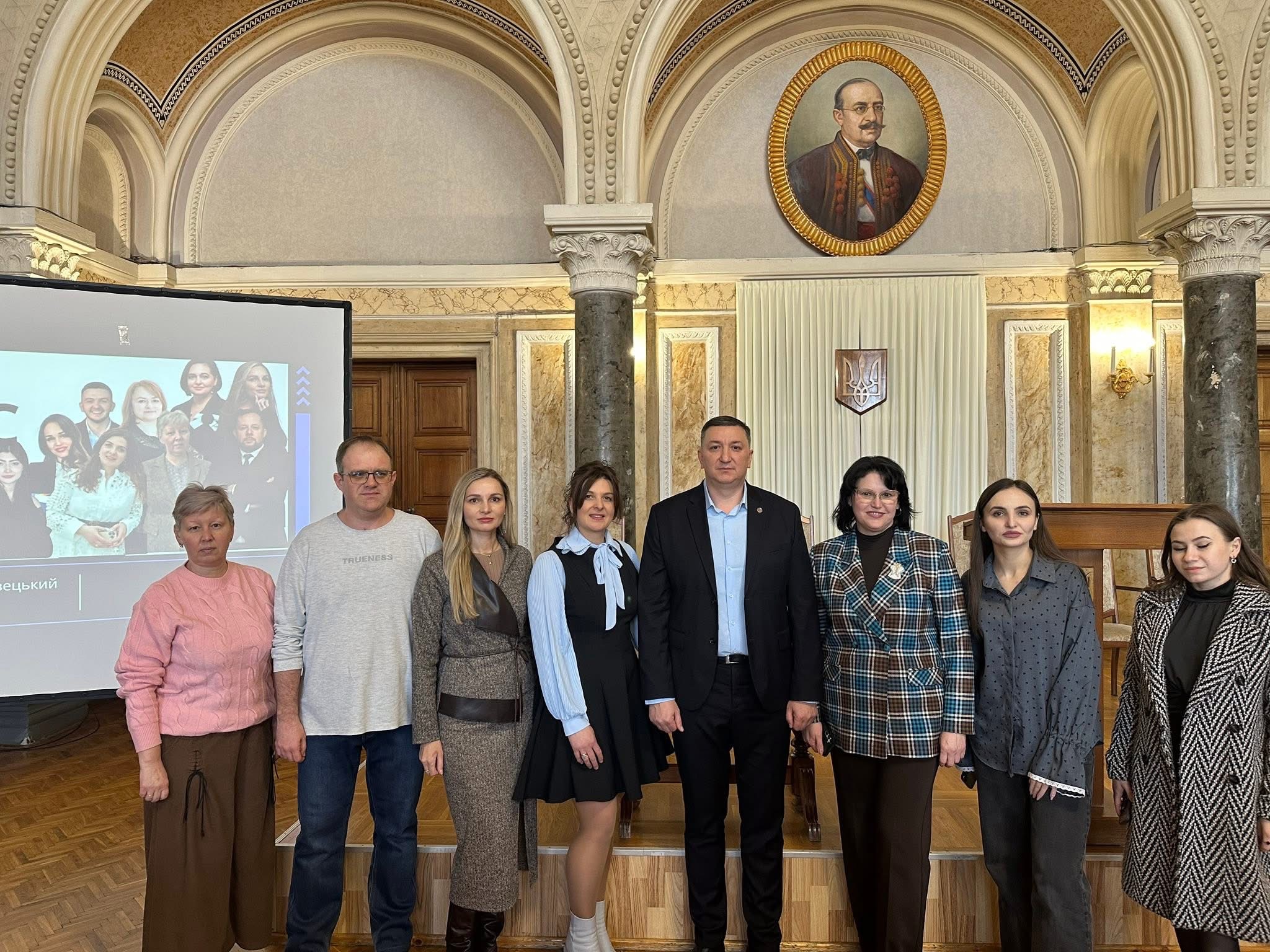 «Менеджмент: лідери, які формують майбутнє» — виступ Віри ТИМЧАК у Мармуровій залі ЧНУ