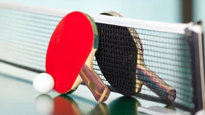 ЧНУ запрошує співробітників на Різдвяний турнір з настільного тенісу 