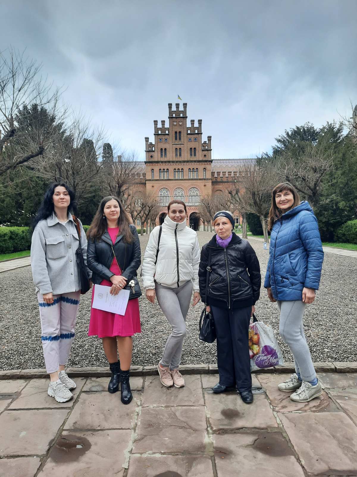 Курси з вивчення української мови для внутрішньо переміщених осіб