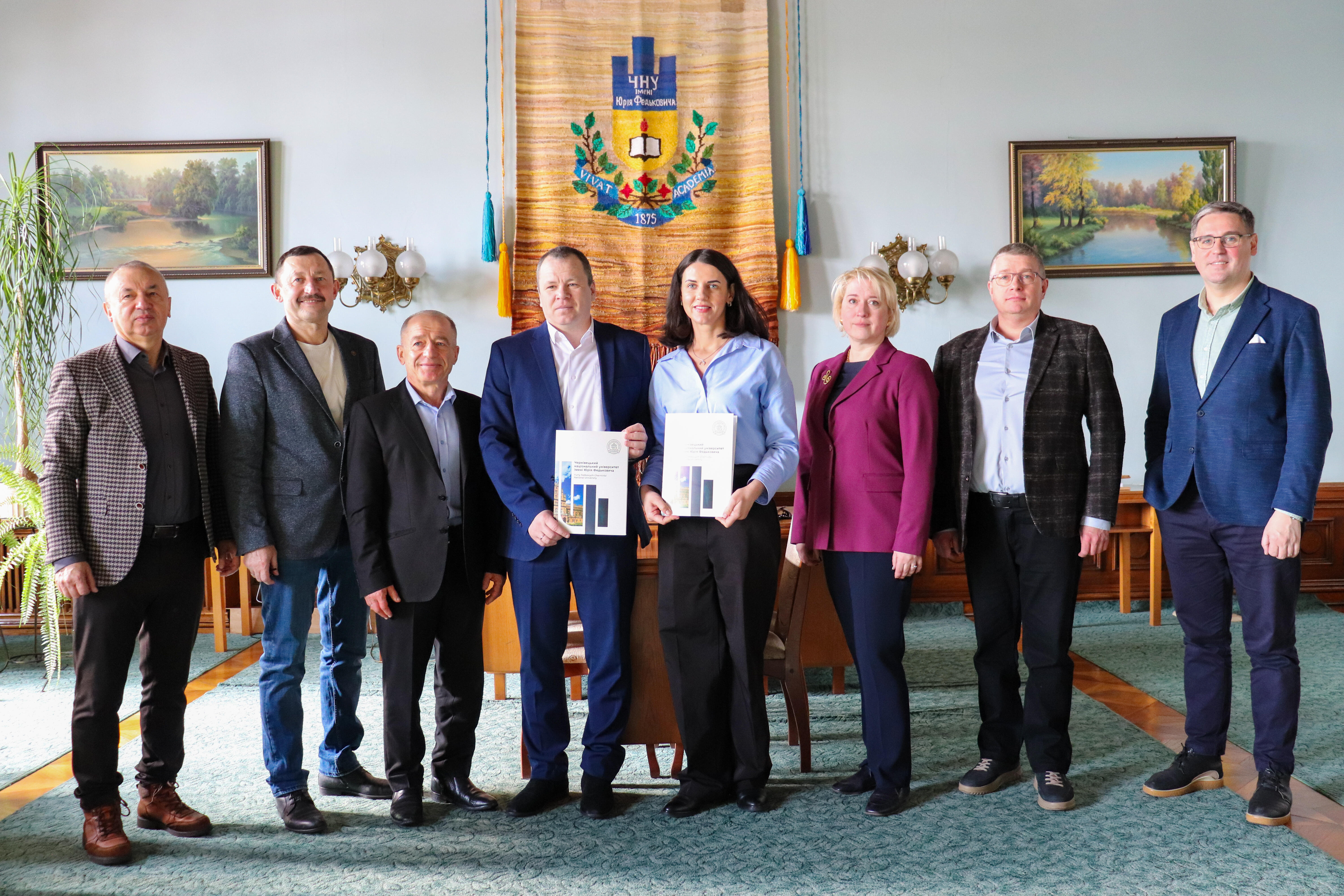 Університет і Благодійний фонд підписали меморандум про співпрацю