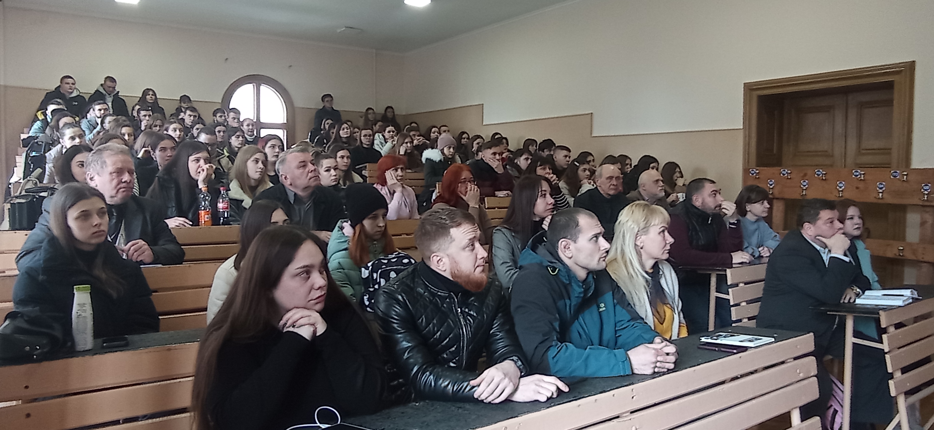 Колектив географічного факультету та знайомі друзі Євгена
