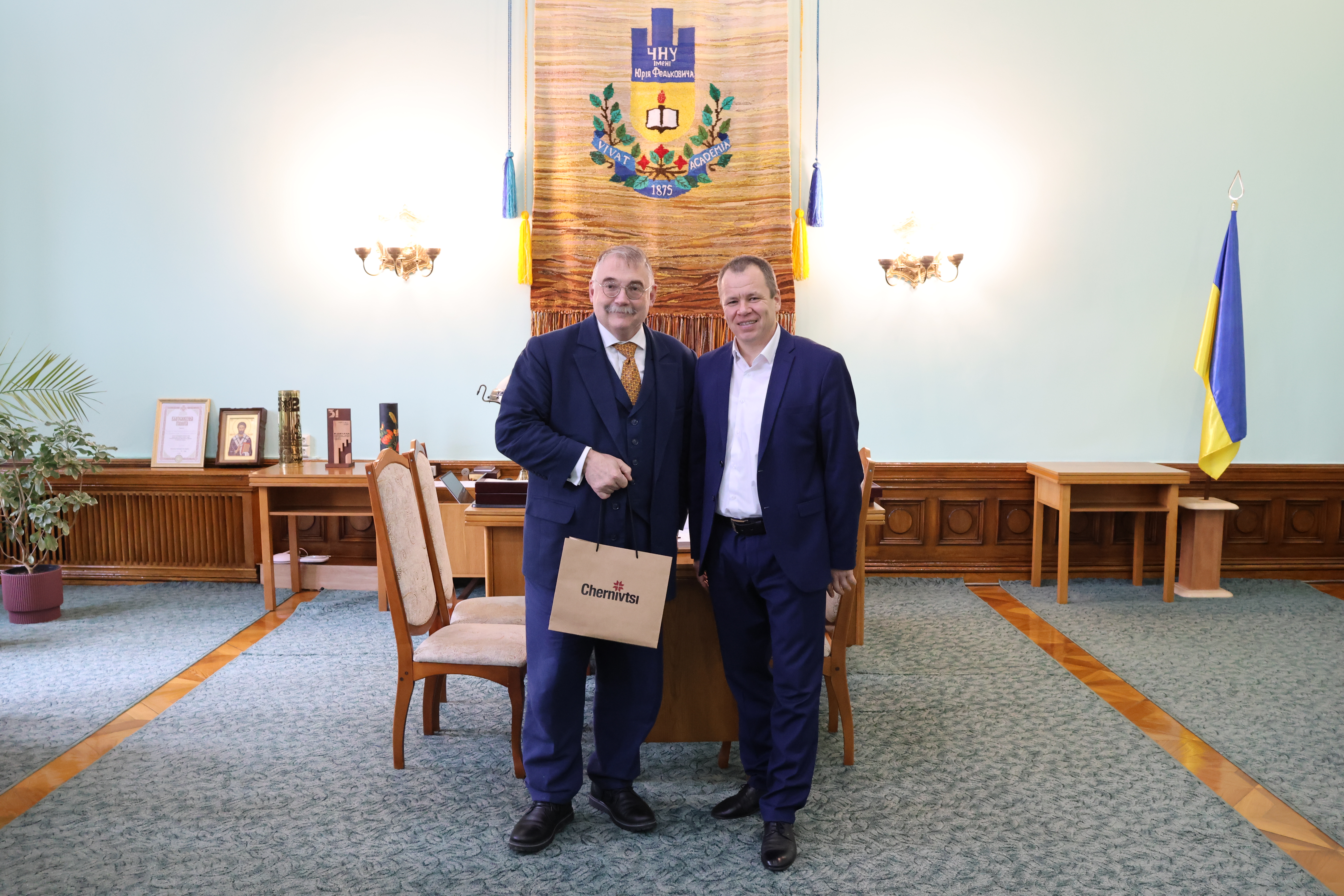 Візит нащадка гетьмана: Ґреґор Розумовський відвідав ЧНУ