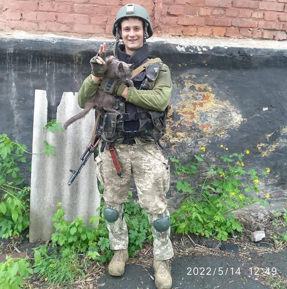 Світла памʼять нашому випускнику та другу Ігнату, хай спочиває з миром!
