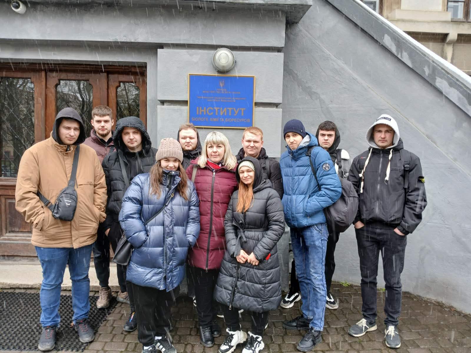 Студенти Вищого комерційного училища