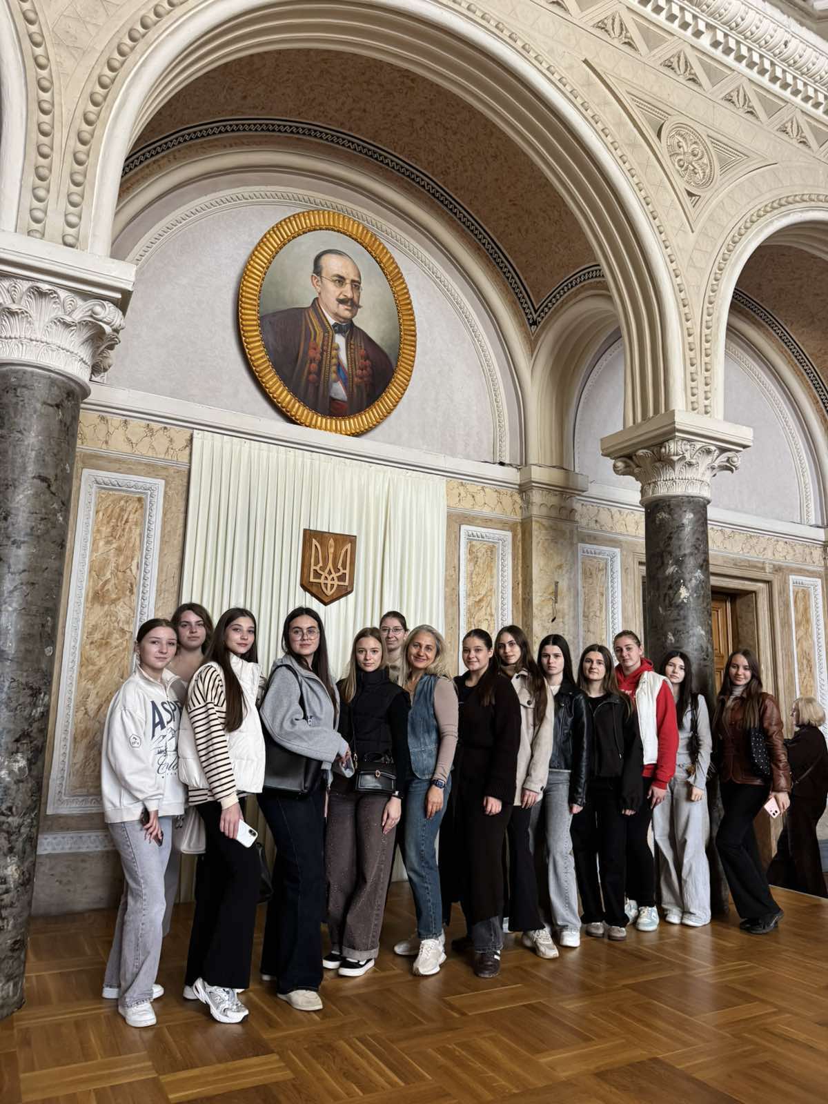 Першокурсники відвідали Резиденцію митрополитів Буковини і Далмації