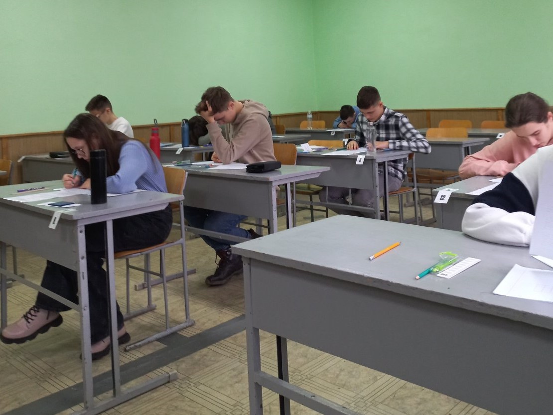 Викладачі кафедри алгебри та інформатики - члени журі ІІ (обласного) туру олімпіади з математики