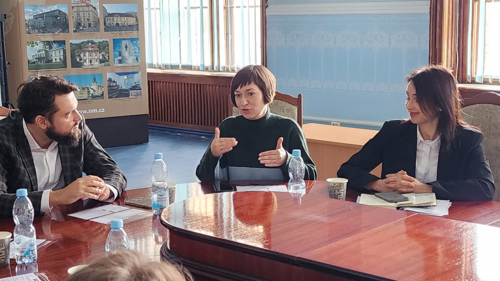 Круглий стіл «Діалоги про Українську Ідентичність. Локальний вимір Буковини»
