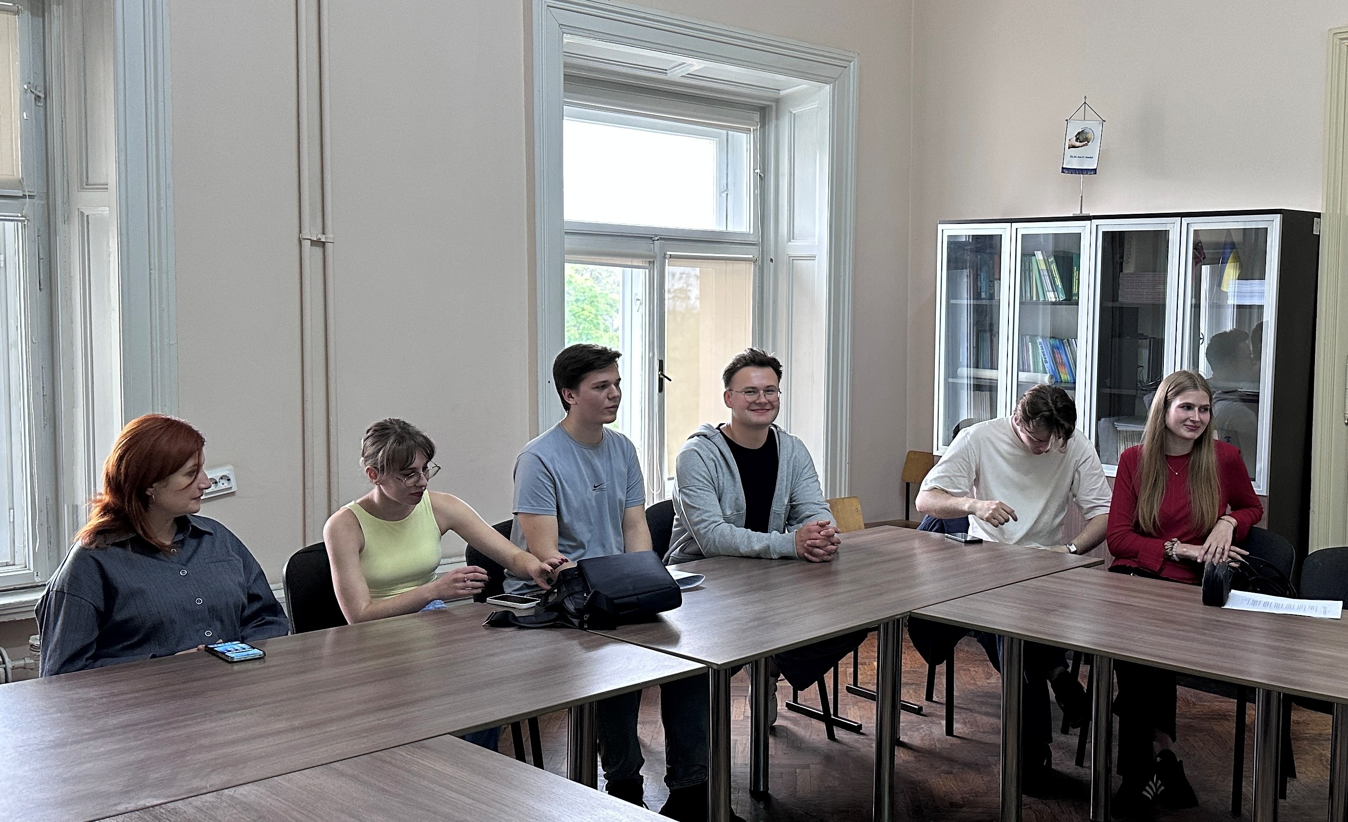 СЕКЦІЙНЕ ЗАСІДАННЯ ЩОРІЧНОЇ КОНФЕРЕНЦІЇ ЗА УЧАСТІ СТУДЕНТСЬКОГО НАУКОВОГО ГУРТКА