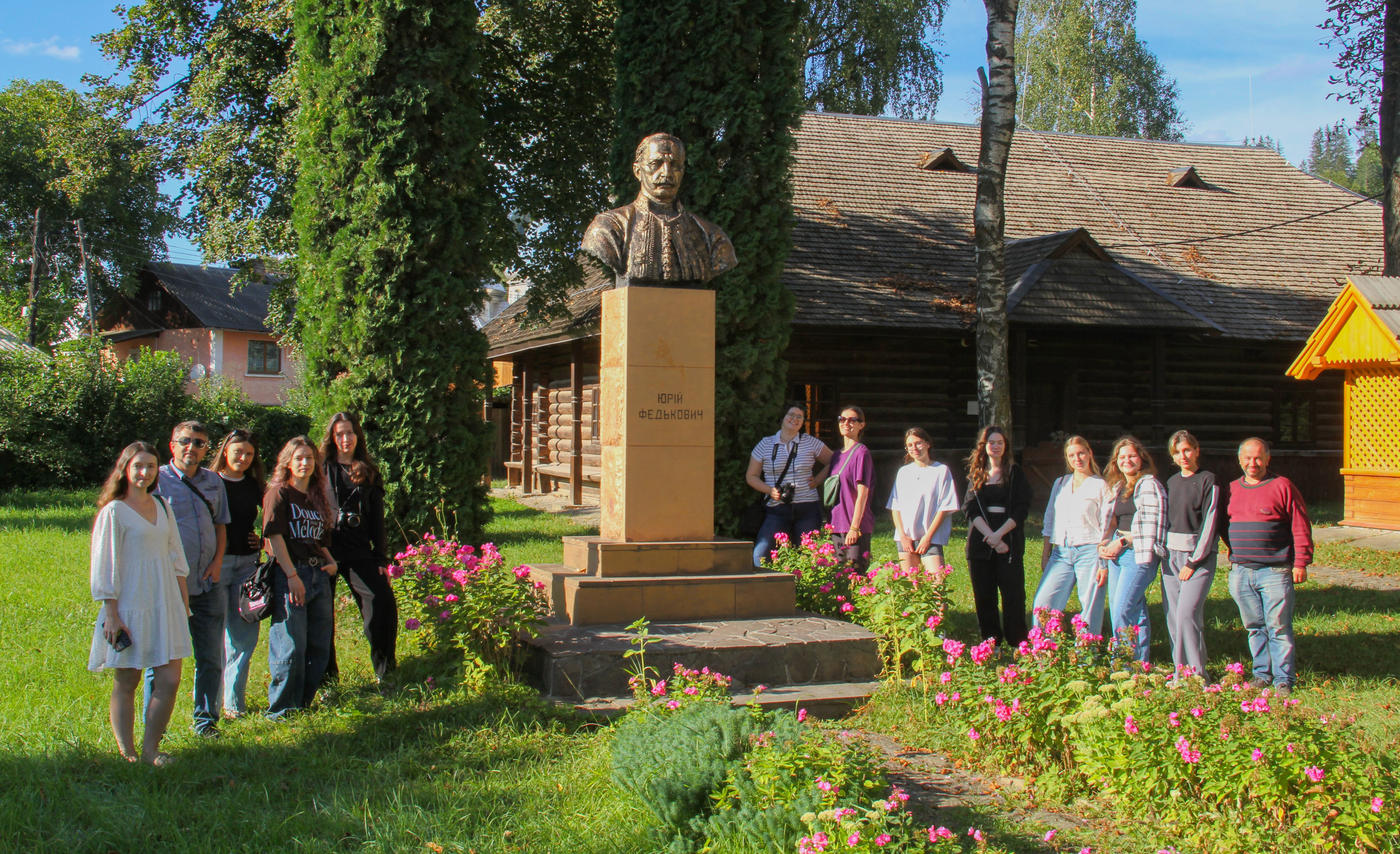 «Простір сили та культурної пам’яті»: у Карпатах відбулася літературно-дослідницька літня школа «Verbum  Carpathicum»