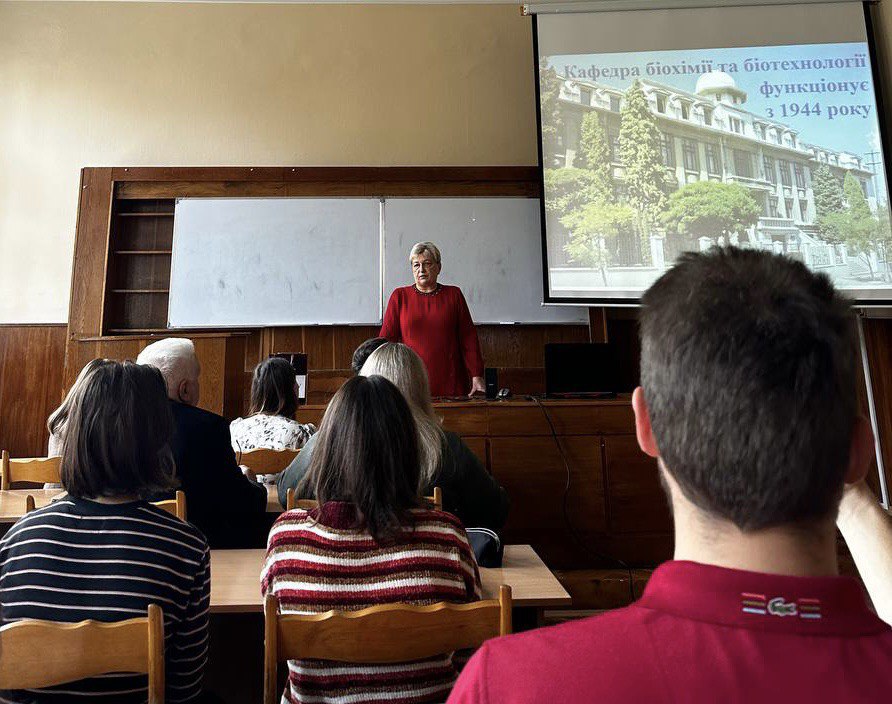 Актуальні питання сучасної біохімії крізь призму часу