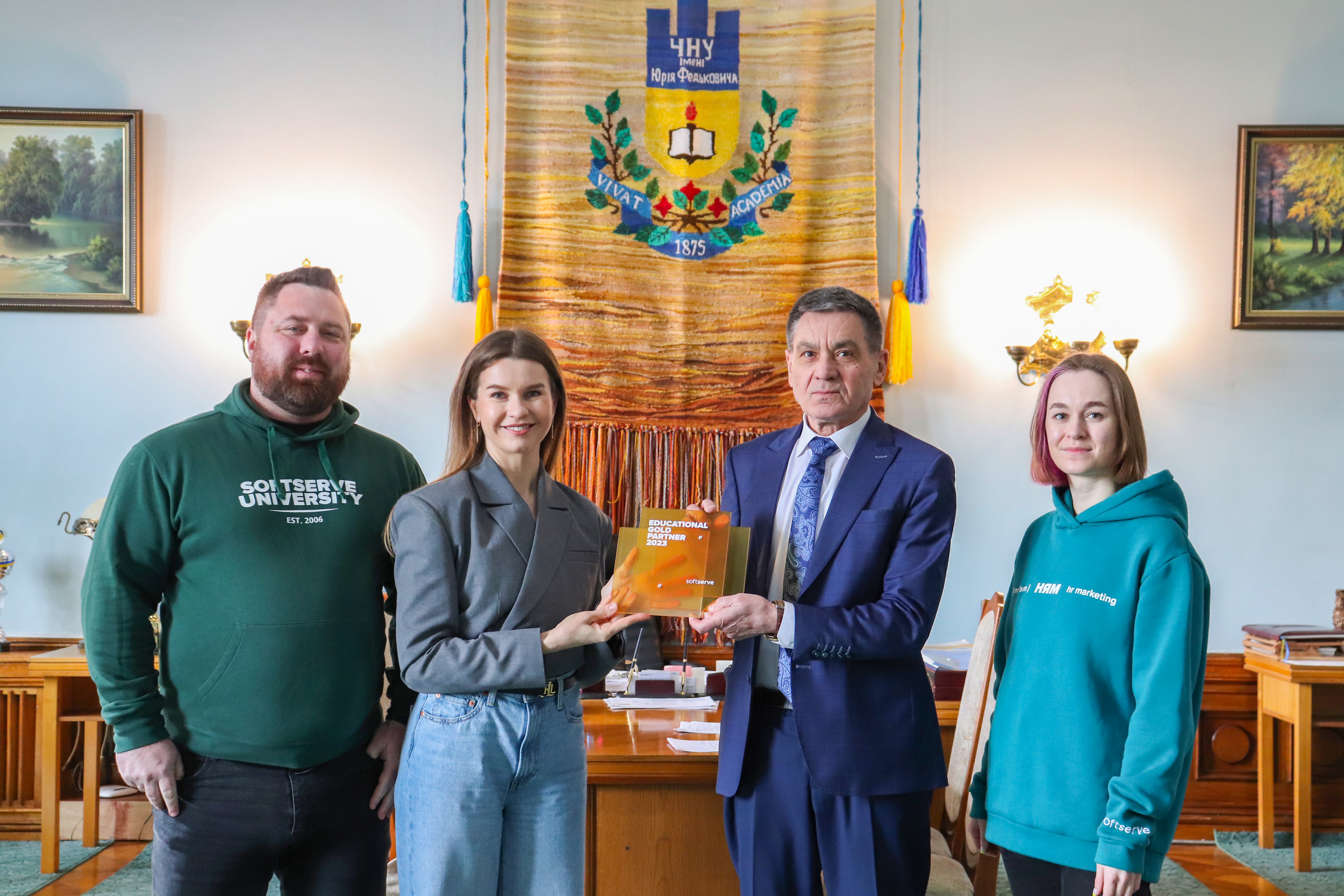 Університет отримав відзнаку Золотого освітнього партнера SoftServe