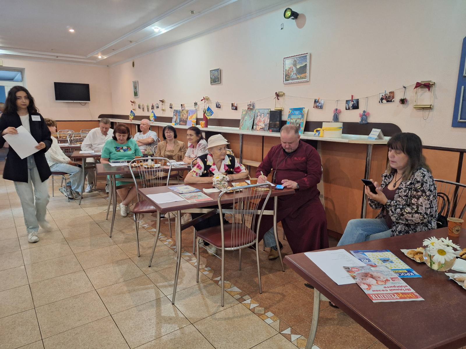 "На крилах пісень" в НКП "Академія досвіду"