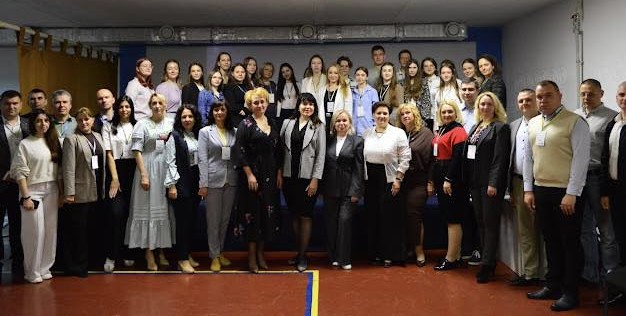  Медіація як філософія вирішення конфліктів – 1 місце студенток юридичного факультету на «Всеукраїнських змаганнях у сфері медіації з вирішення сімейних та трудових конфліктів»!