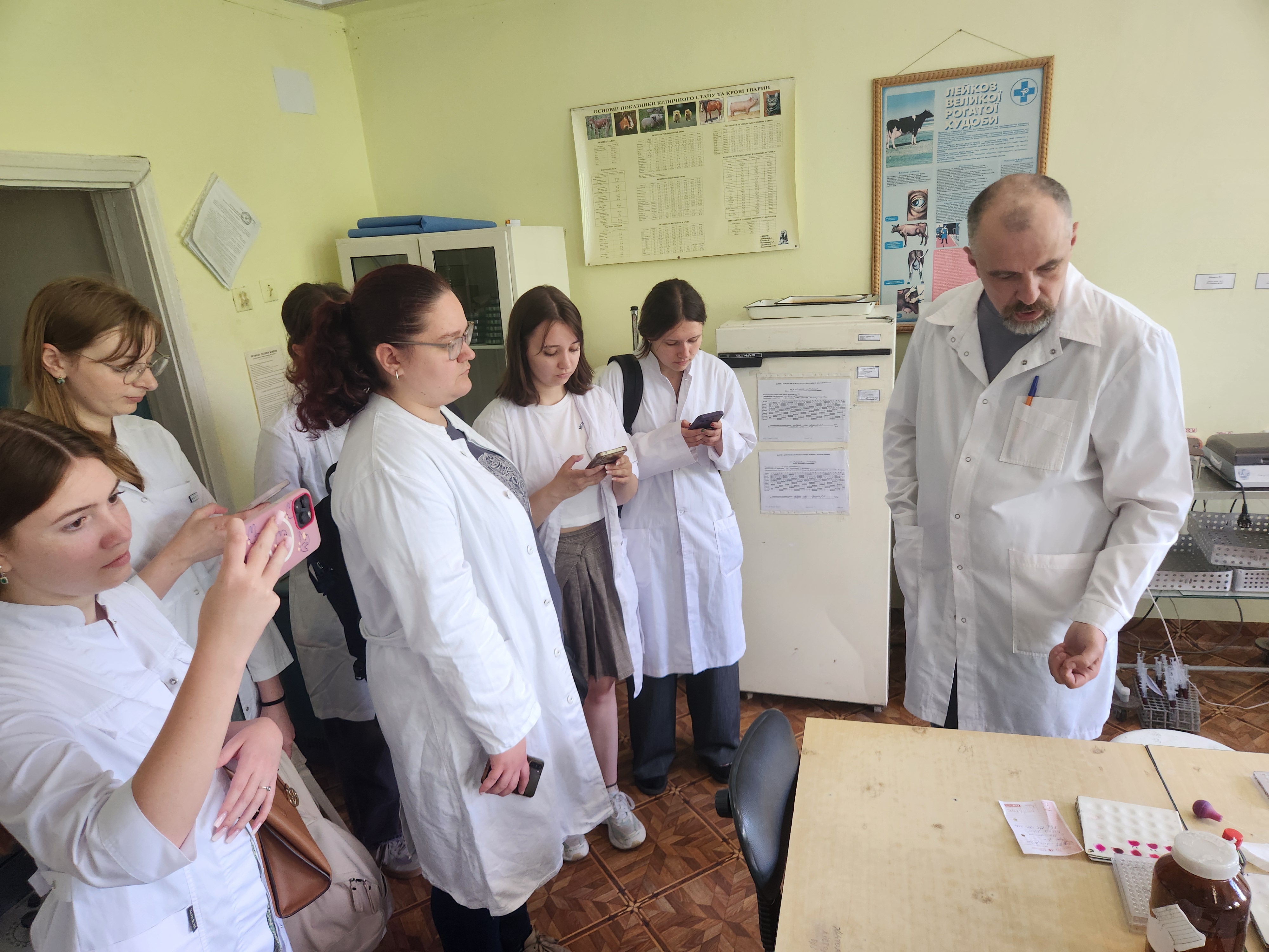 Серологічний відділ. Регіональна державна лабораторія ветеринарної медицини 