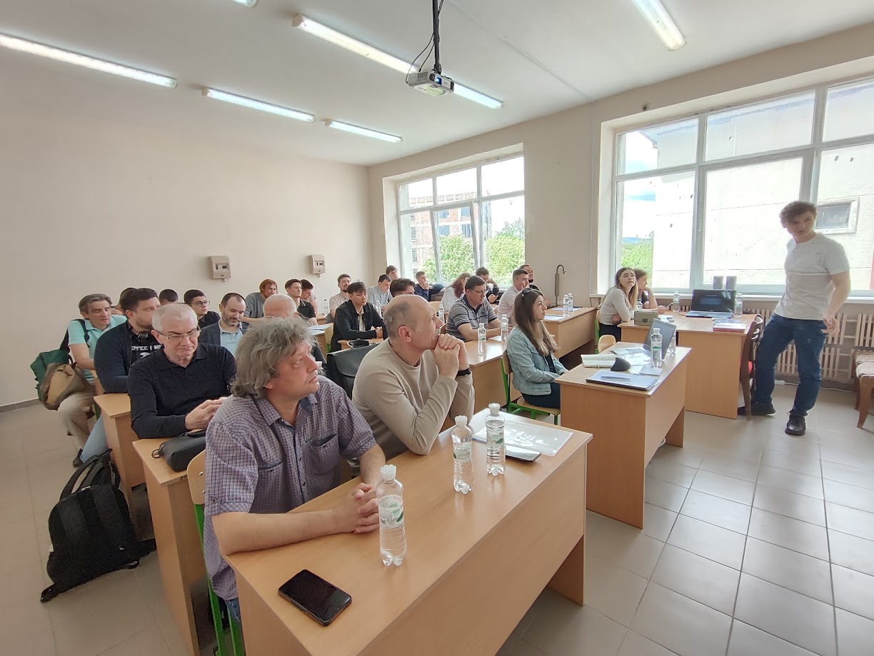 На кафедрі термоелектрики та медичної фізики відбулася щорічна студентська наукова конференція