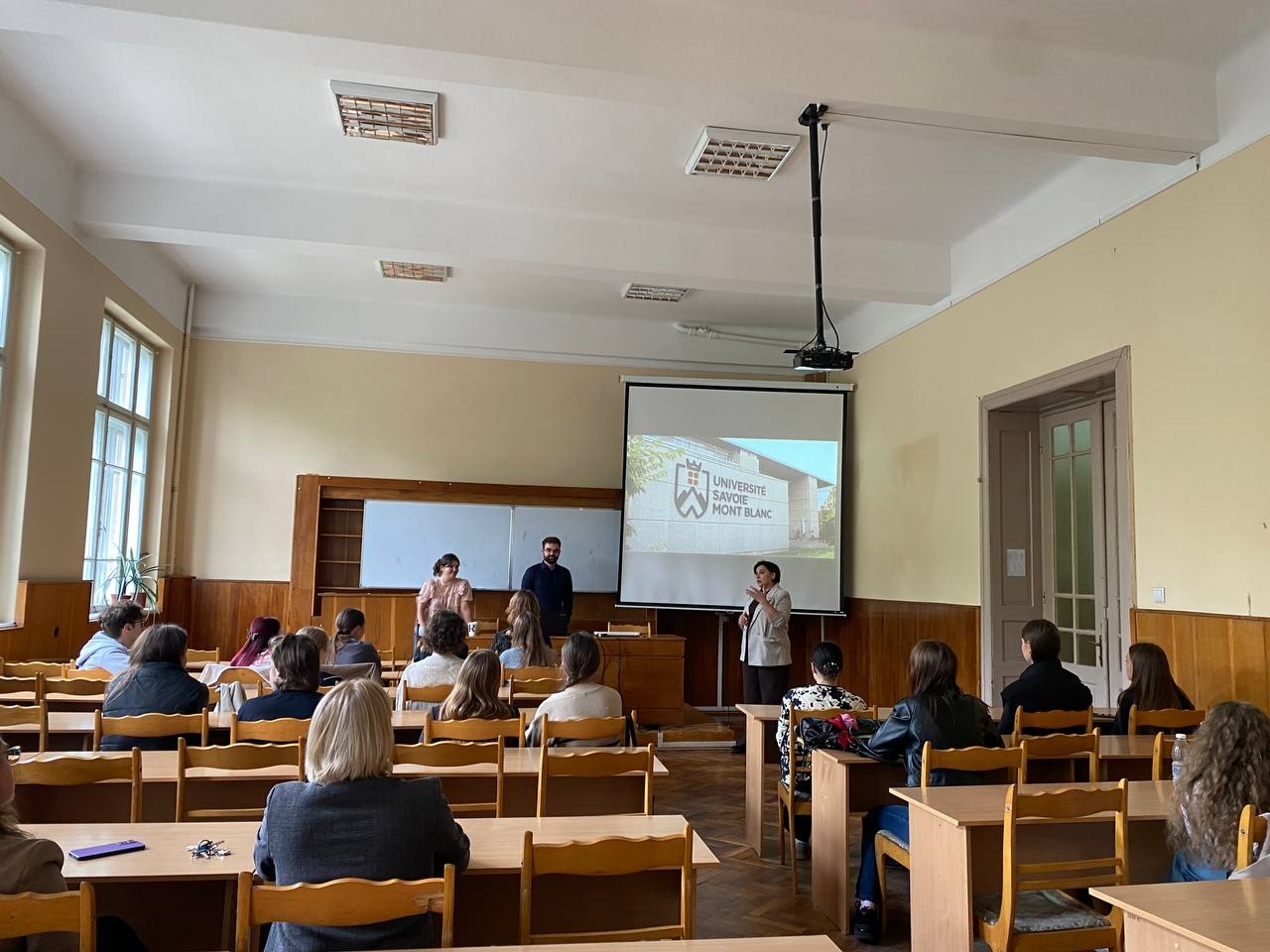 МІЖНАРОДНА АКАДЕМІЧНА МОБІЛЬНІСТЬ: ДОСВІД, МОЖЛИВОСТІ ТА КОРИСНІ ПОРАДИ
