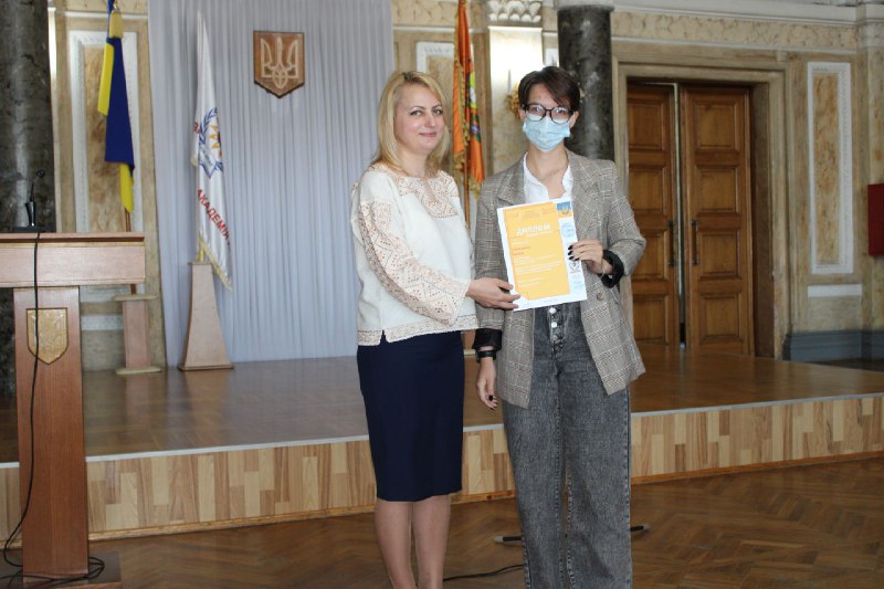 Фінальний етап Всеукраїнського конкурсу-захисту науково-дослідницьких робіт, переможниця Спіжавка Ірина
