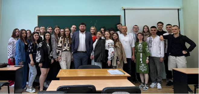 «ЧЕРЕЗ ТЕРНИ ДО ЗІРОК»
