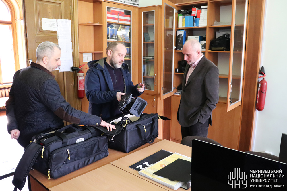 Голова Представництва ЄС в Україні відвідав кафедру журналістики ЧНУ