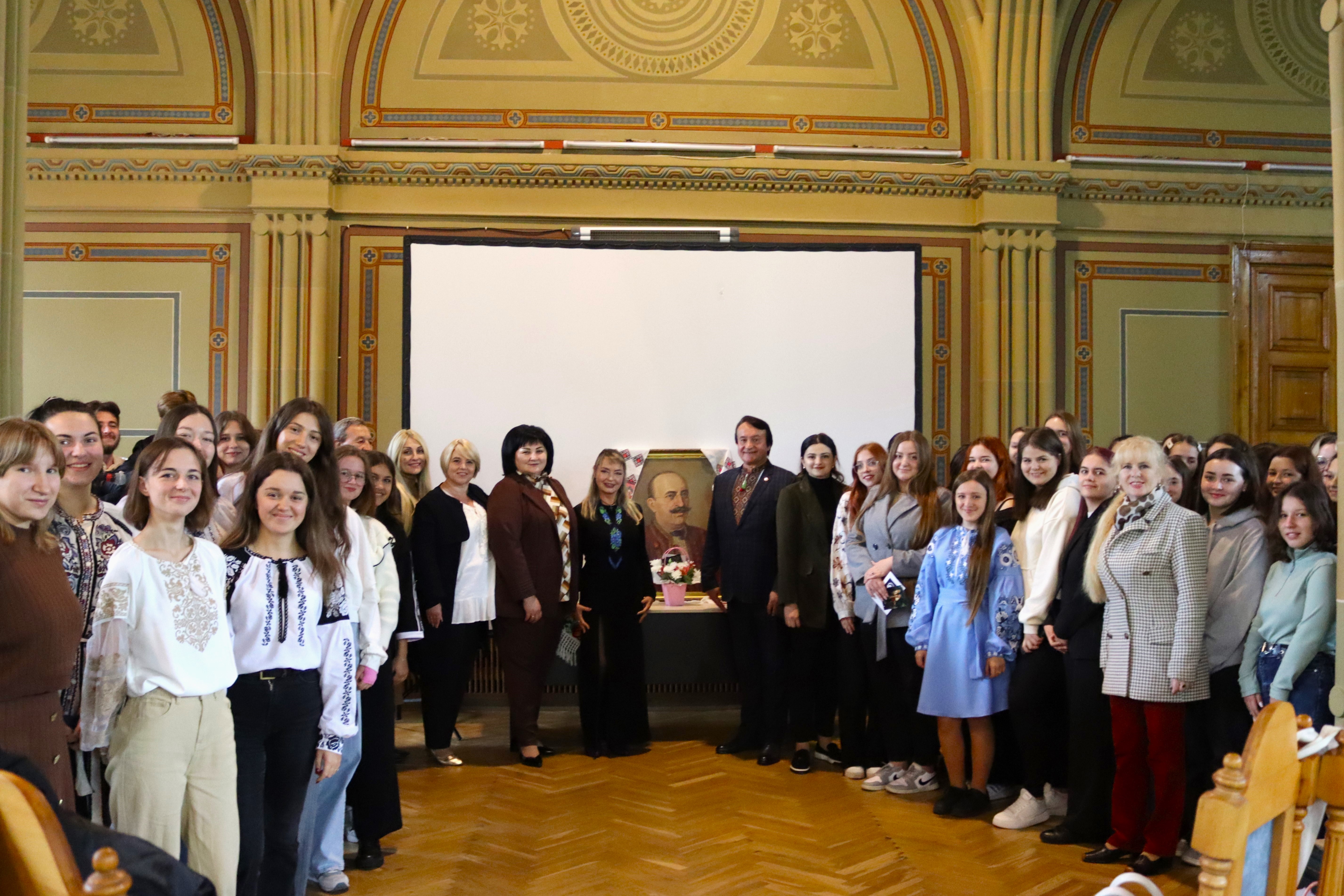 “Я наш нарід усім серцем люблю, і душа моя віщує, що єго велика доля жде”