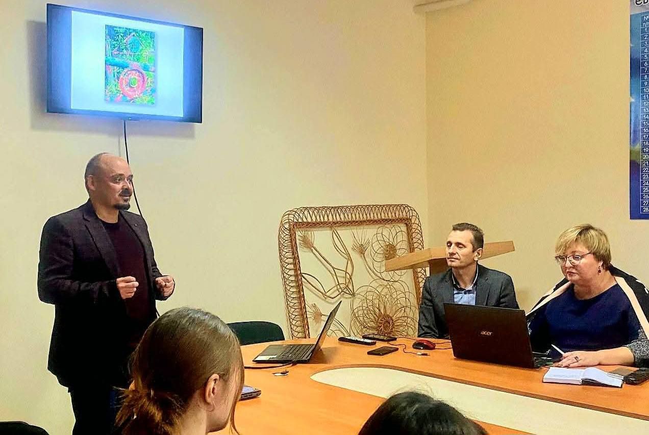 Діалог про гуманітарно та безпеково актуальне