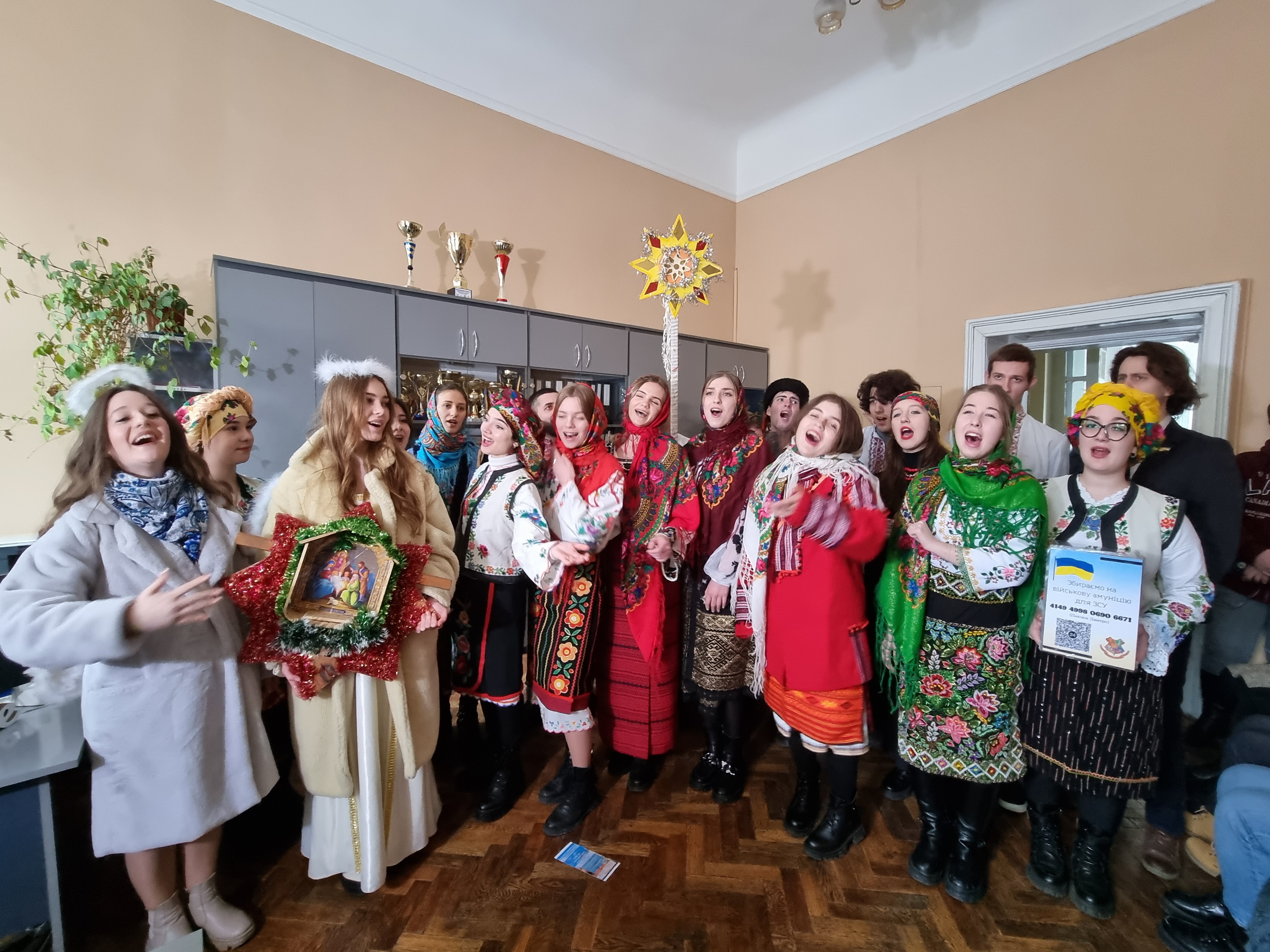 Учасники ЦКіД ЧНУ