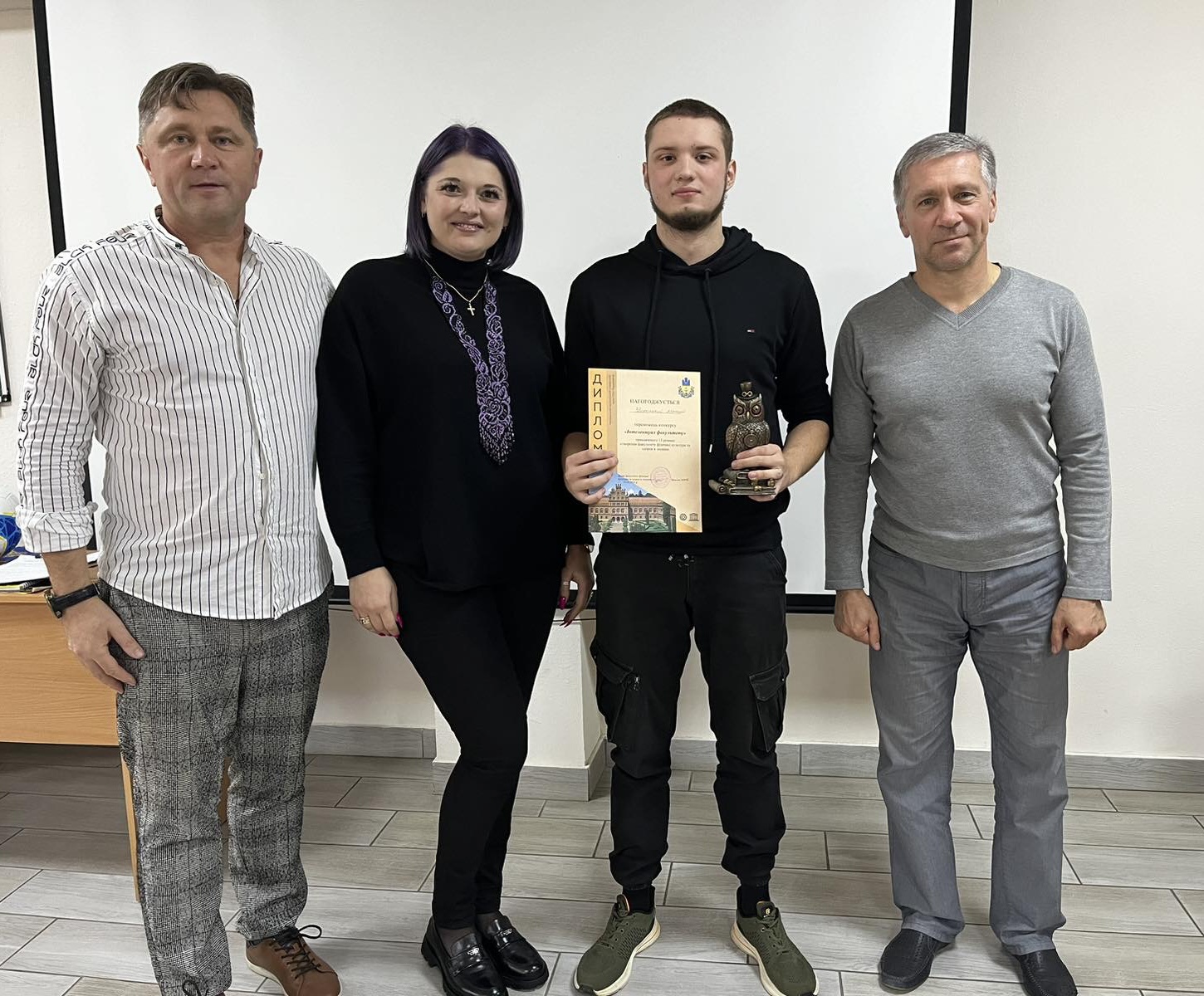 Вітаємо переможців та учасників Інтелектуального шоу: «Найрозумніший студент»