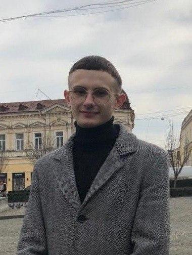 Паламар Остап – бере активну участь в науковій роботі, призер конкурсу студентських наукових робіт 