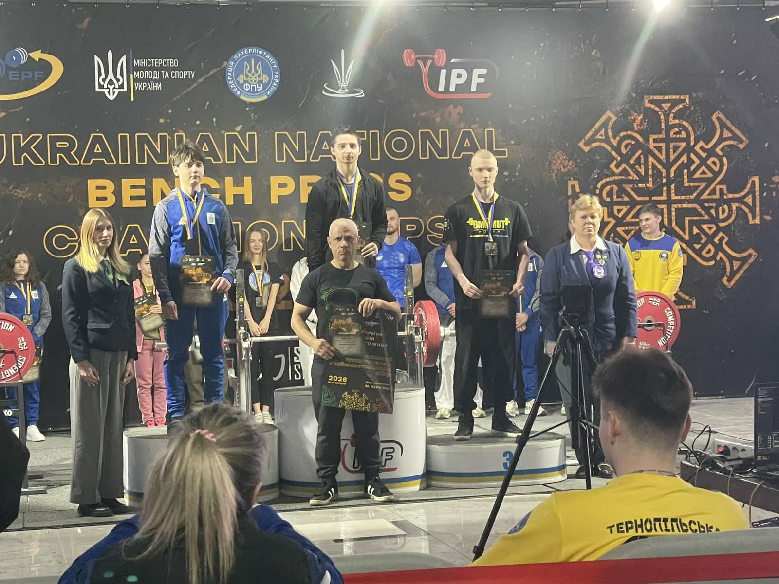 Перемоги студентів ЧНУ на Чемпіонаті України з класичного жиму лежачи та жиму лежачи