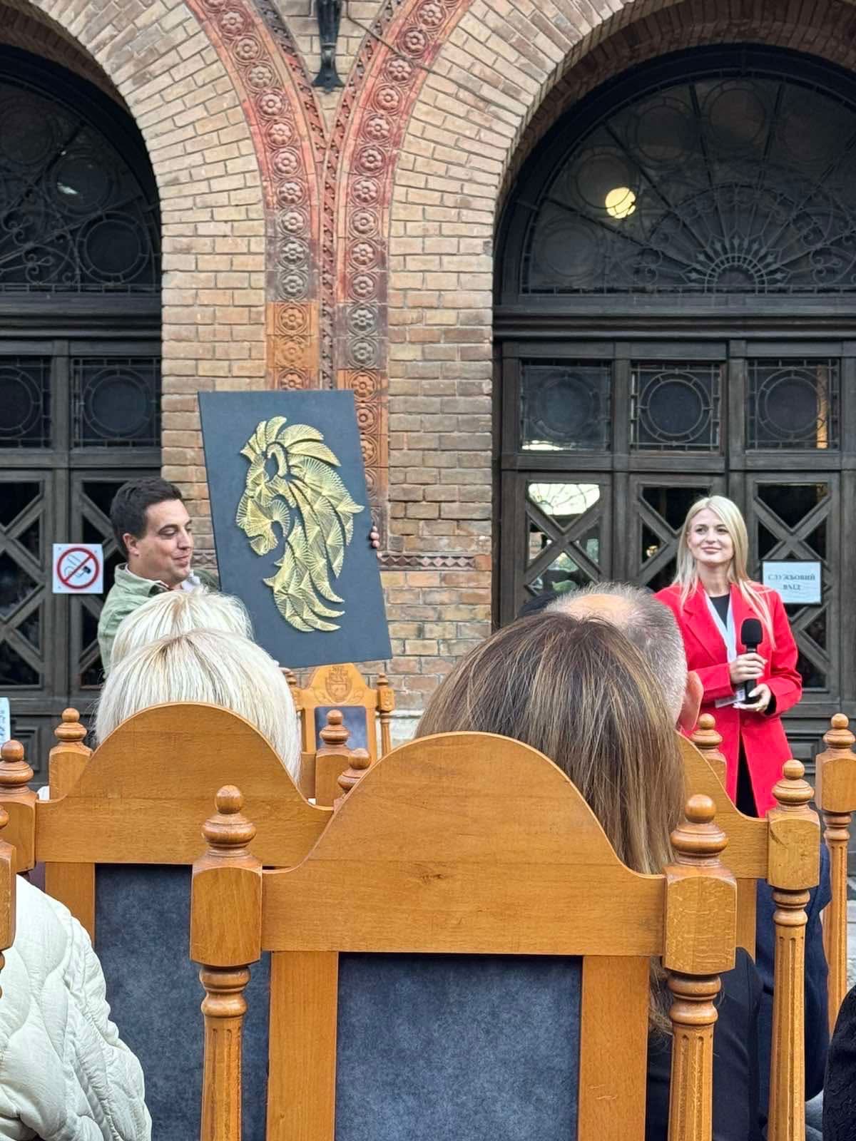 Мистецтво, яке об’єднує і допомагає 💙💛