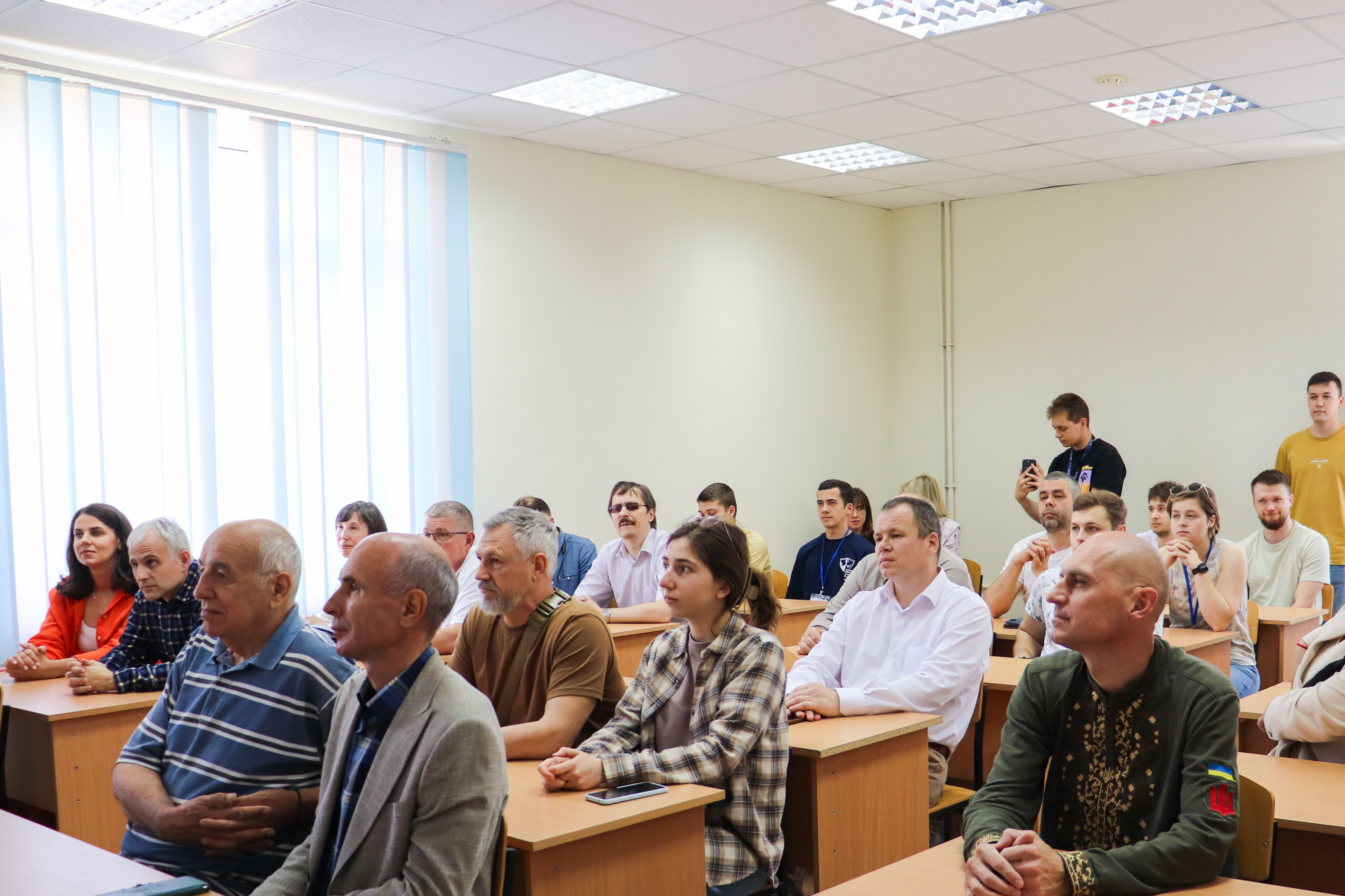 A refurbished engineering laboratory for the development of student technology projects has opened at Chernivtsi National University