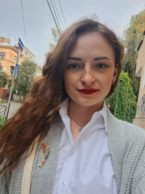 Лучак Крістіна