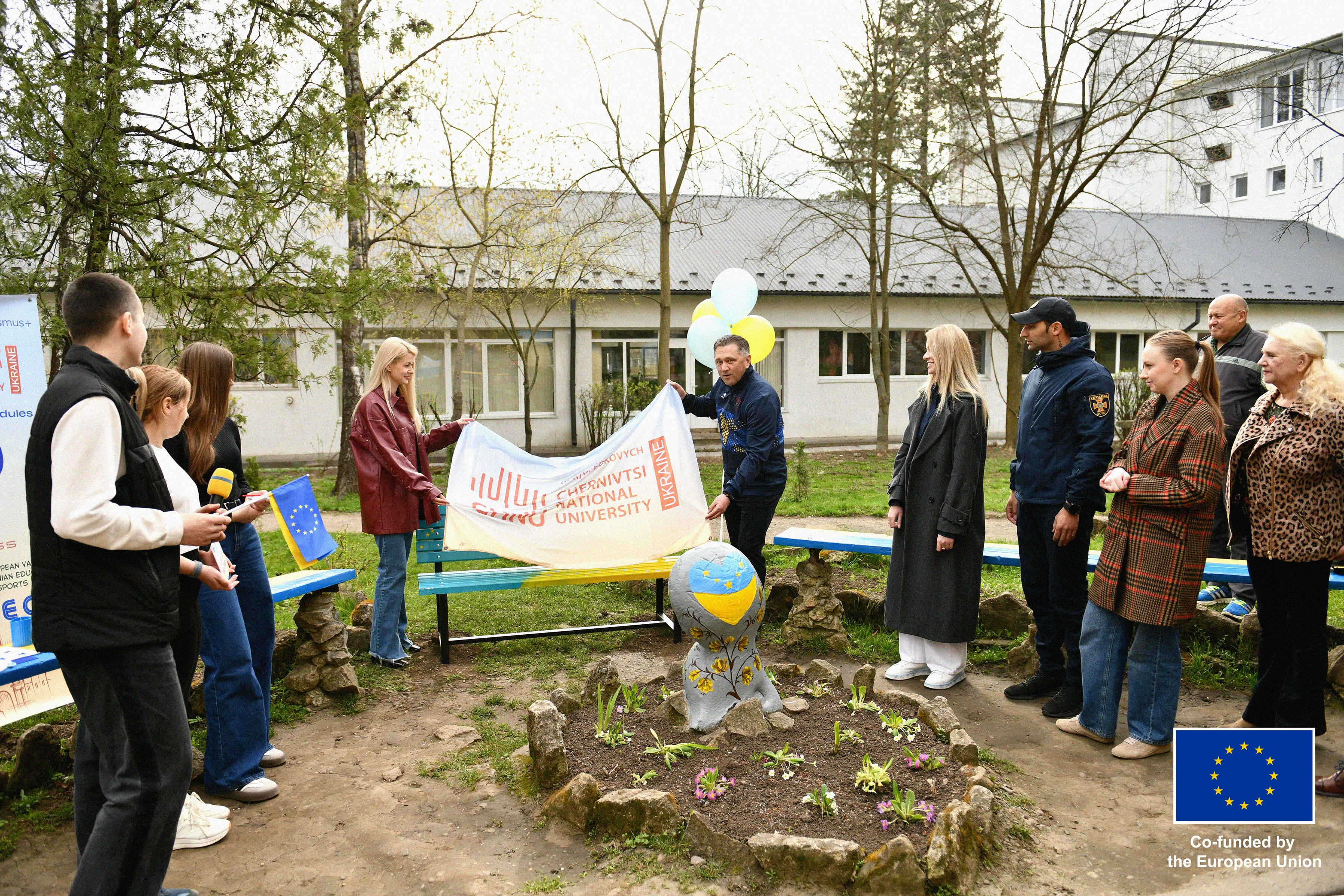 В університеті відкрито «Лавицю Єдності» в рамках проєкту EVUESS