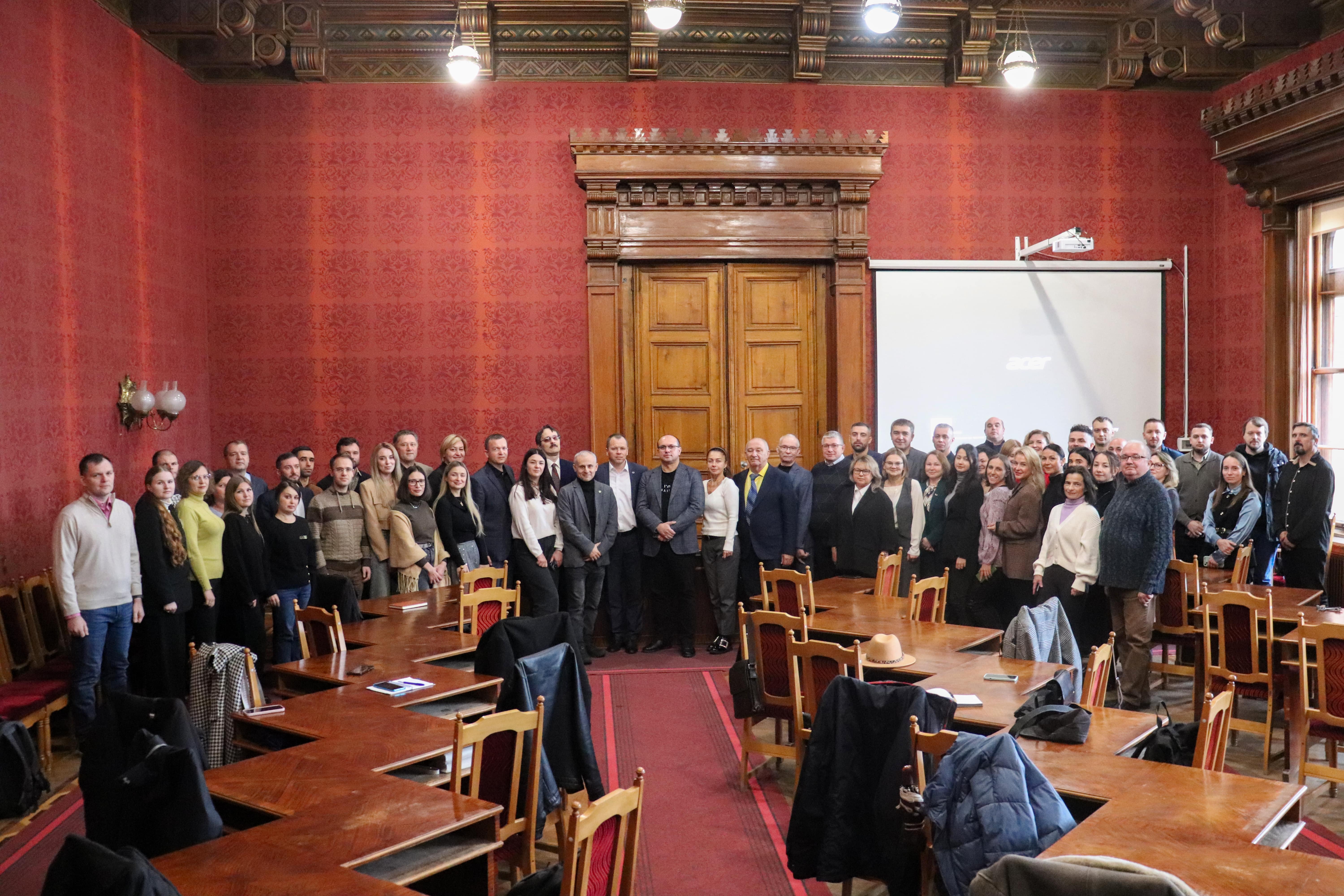 Відбулася дискусія «Формула майбутнього: стратегічний діалог»