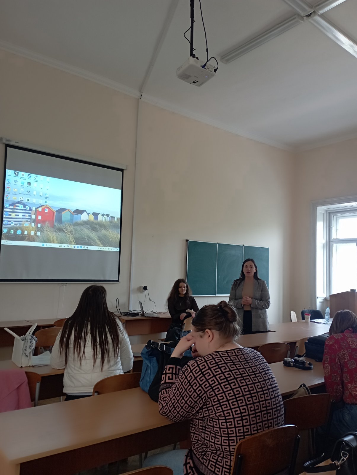 Засідання гуртка «Страховик & Страхувальник»: обговорення діяльності лідерів страхового ринку України