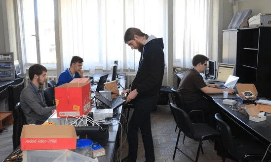 Міжнародний конкурс "RoboRase"