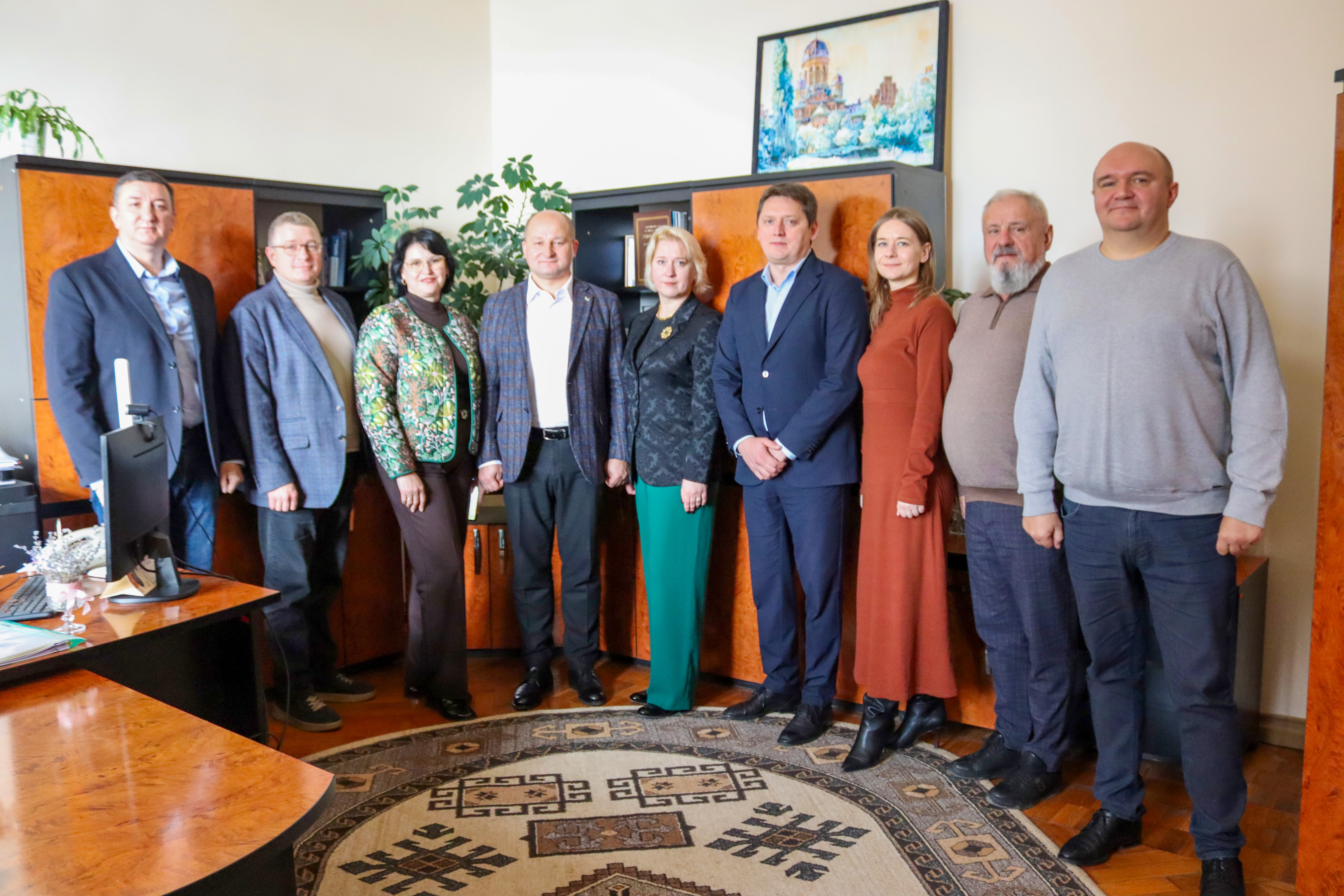 Культурний міст між університетами: у ЧНУ відбувся мистецький захід до пам’яті Назарія Яремчука