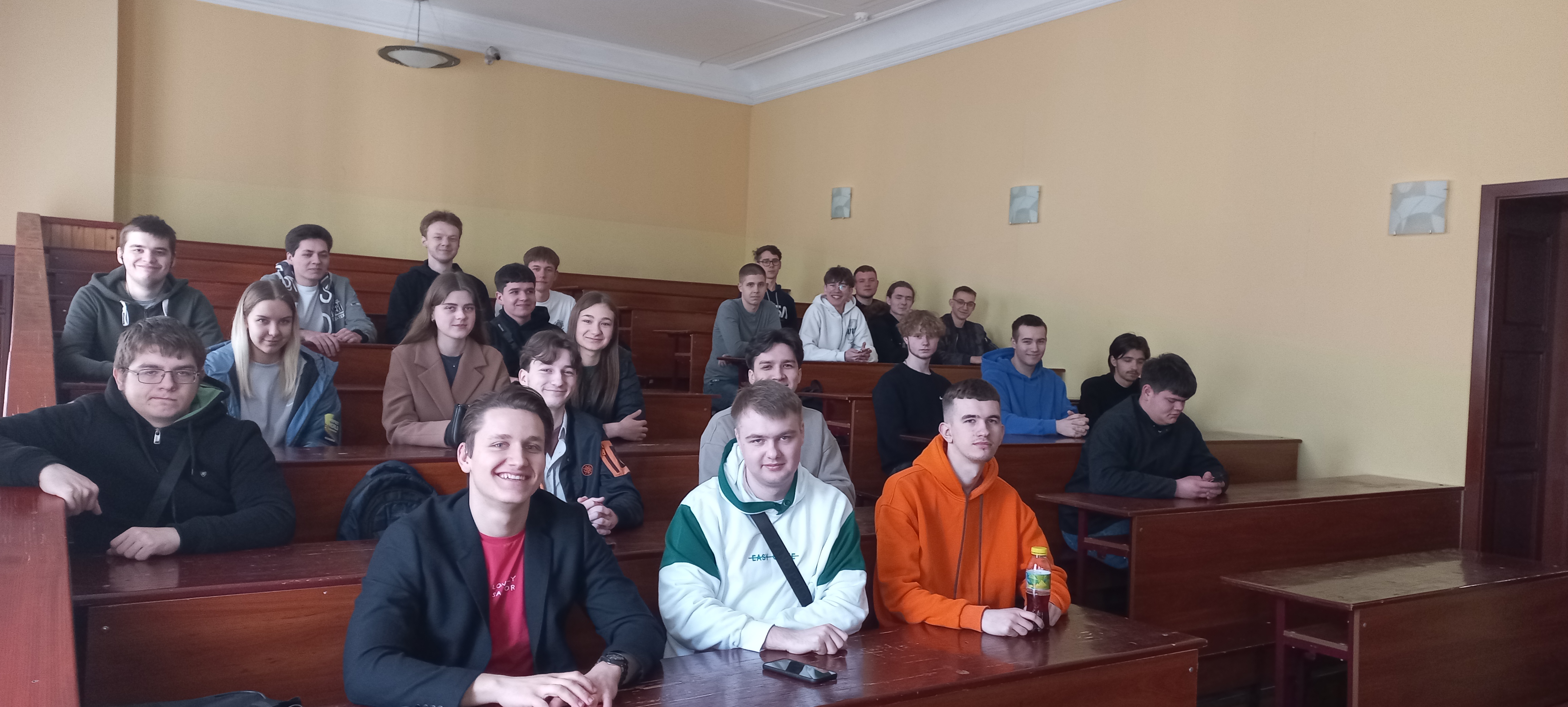 Переглянути фото