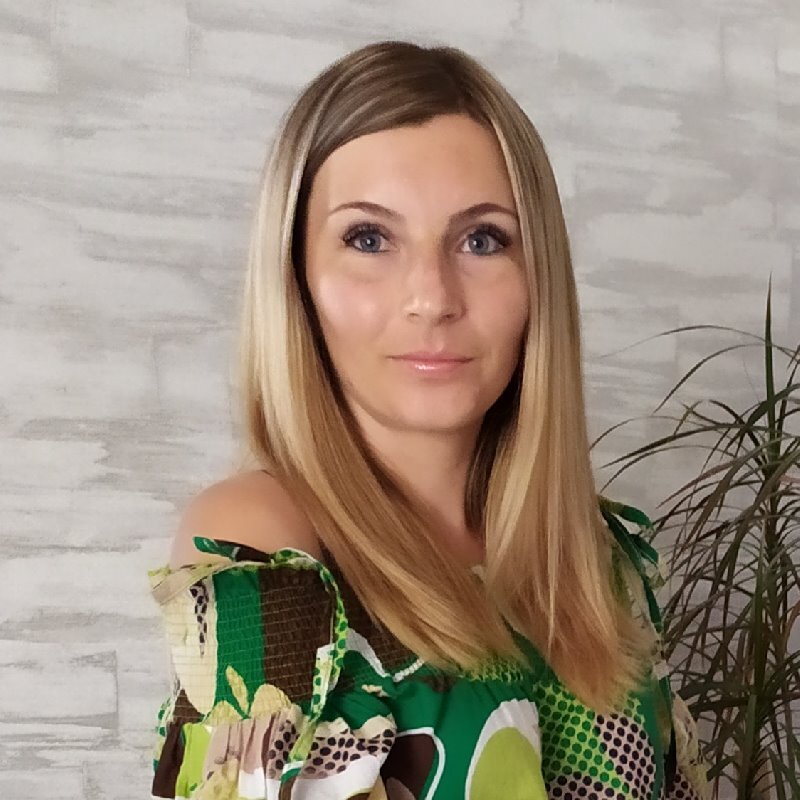  Букатар (Максимюк) Надія Олександрівна