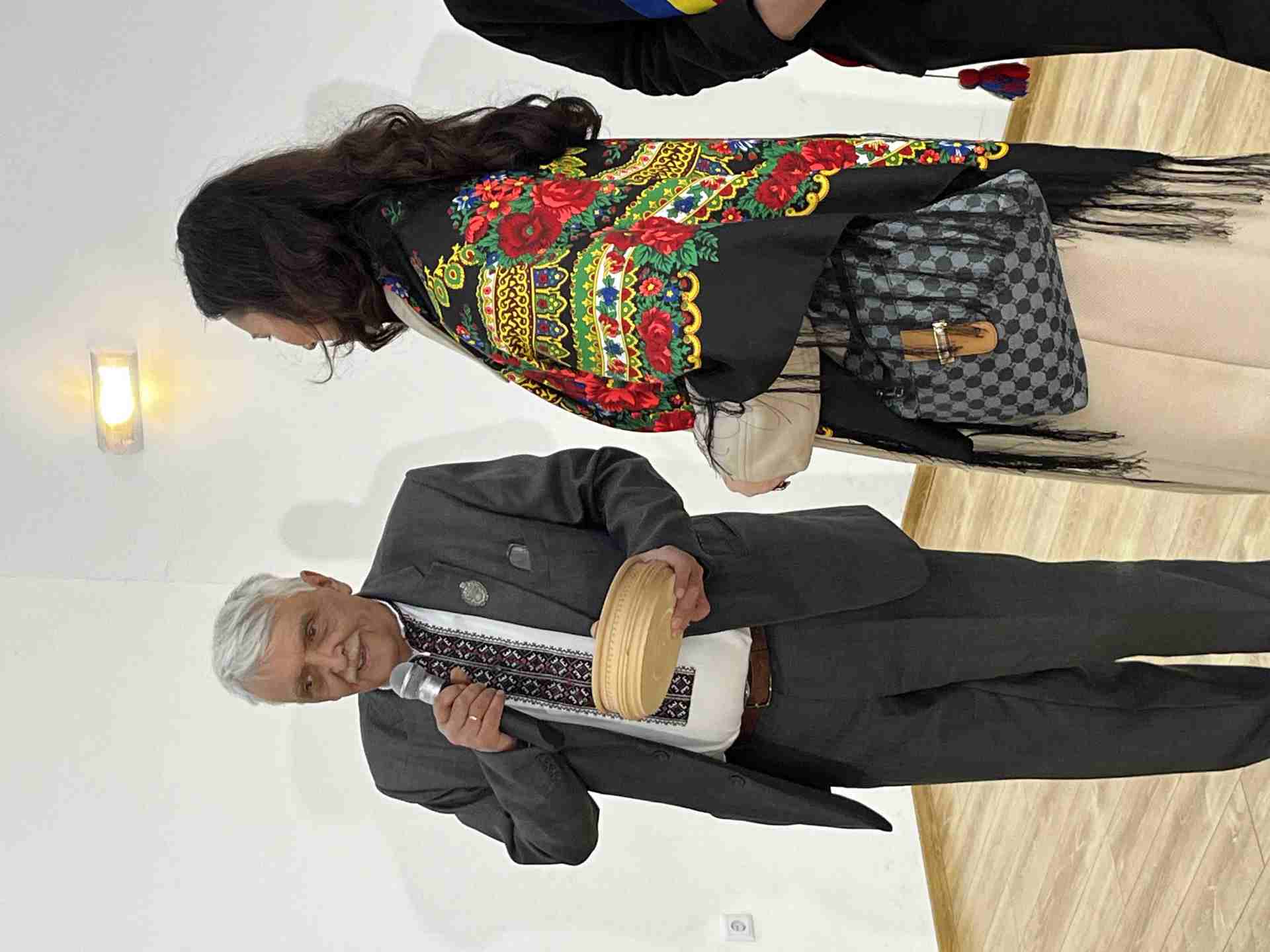 img-cfc8ff6c9b6eb8d709a80aa15e36e2a3-v