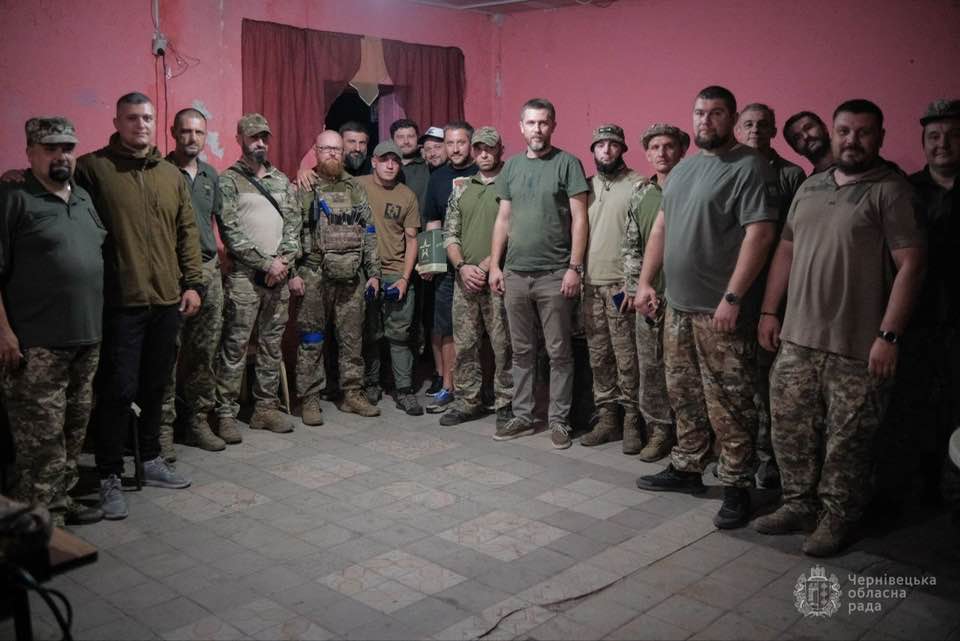 Тарас Звоздецький отримав нагороду від Голови Чернівецької обласної ради