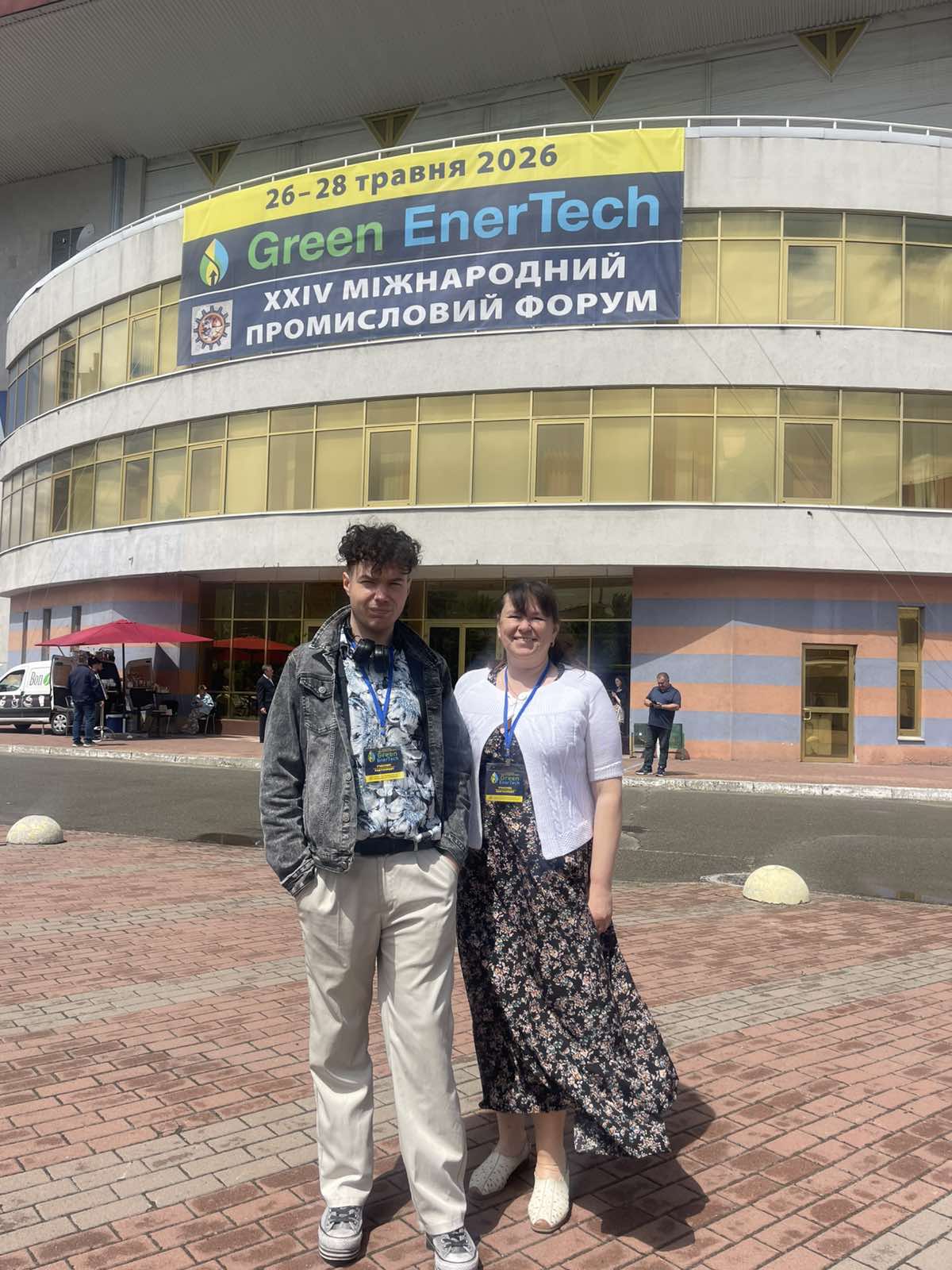 Представники кафедри та Інституту термоелектрики взяли участь у виставці в Києві