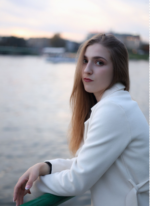 Ангеліна Логош