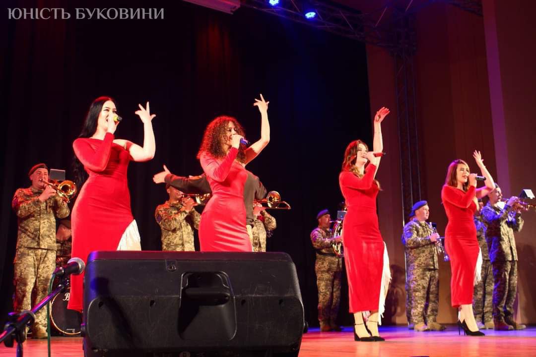 Єднаємось заради перемоги!