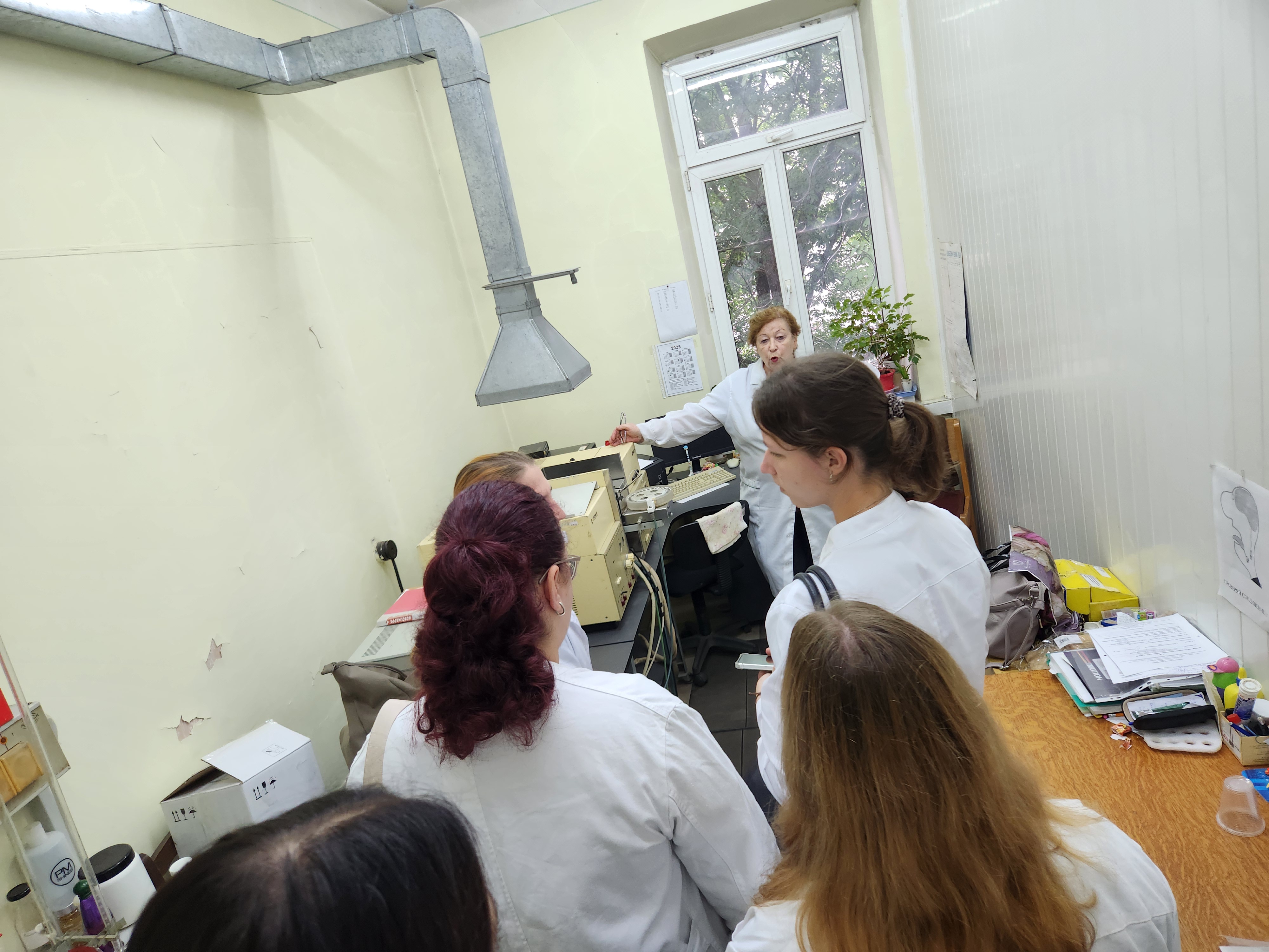 Атомно-абсорбційний спектрофотометр випробувальної лабораторії. Чернівецька філія ДП «Івано-Франківськстандартметрологія»