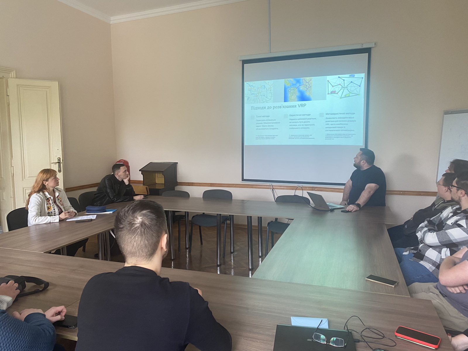 Воркшоп для аспірантів «Застосування штучного інтелекту для оптимізації транспортних маршрутів»