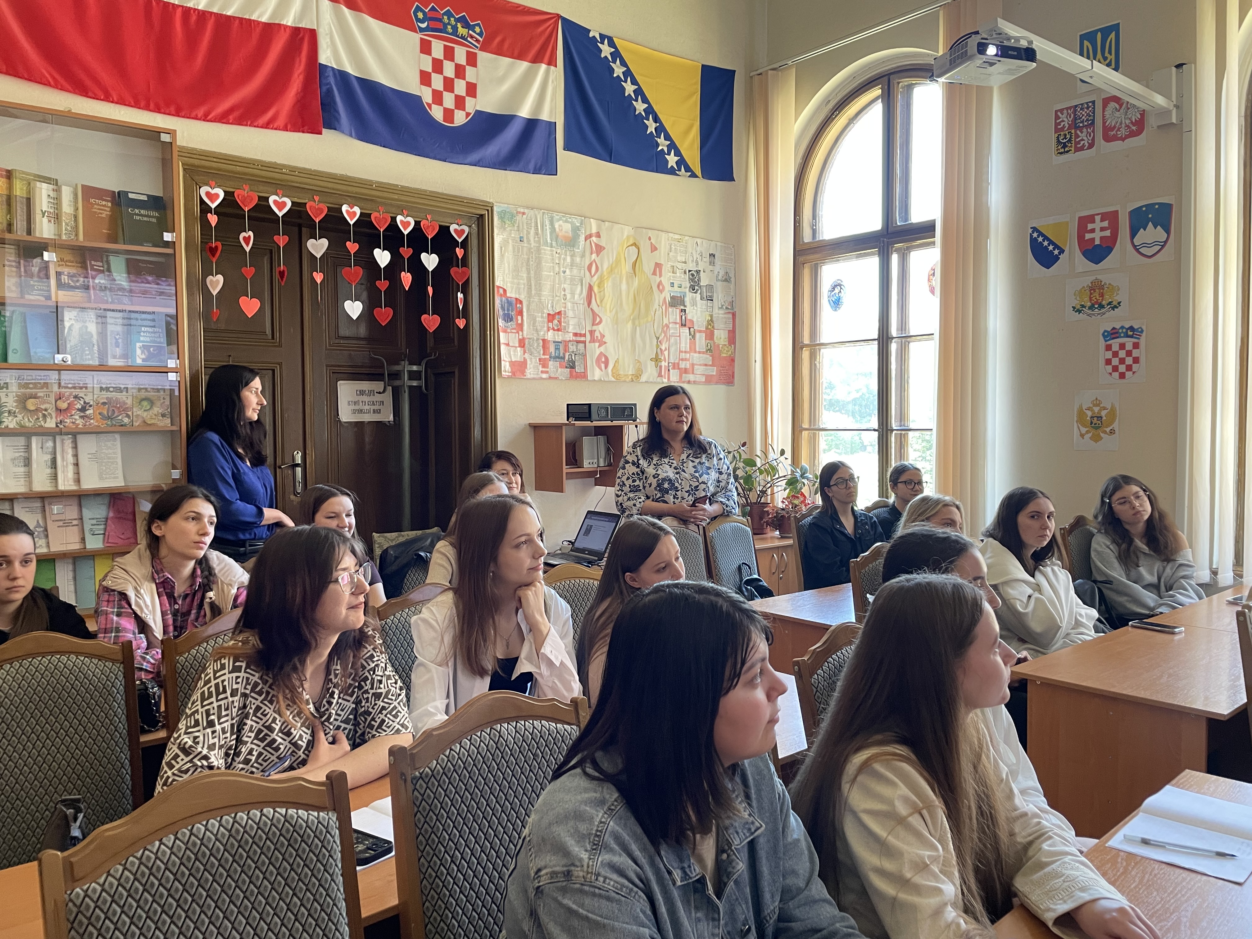 Науковий гурток кафедри історії та культури української мови