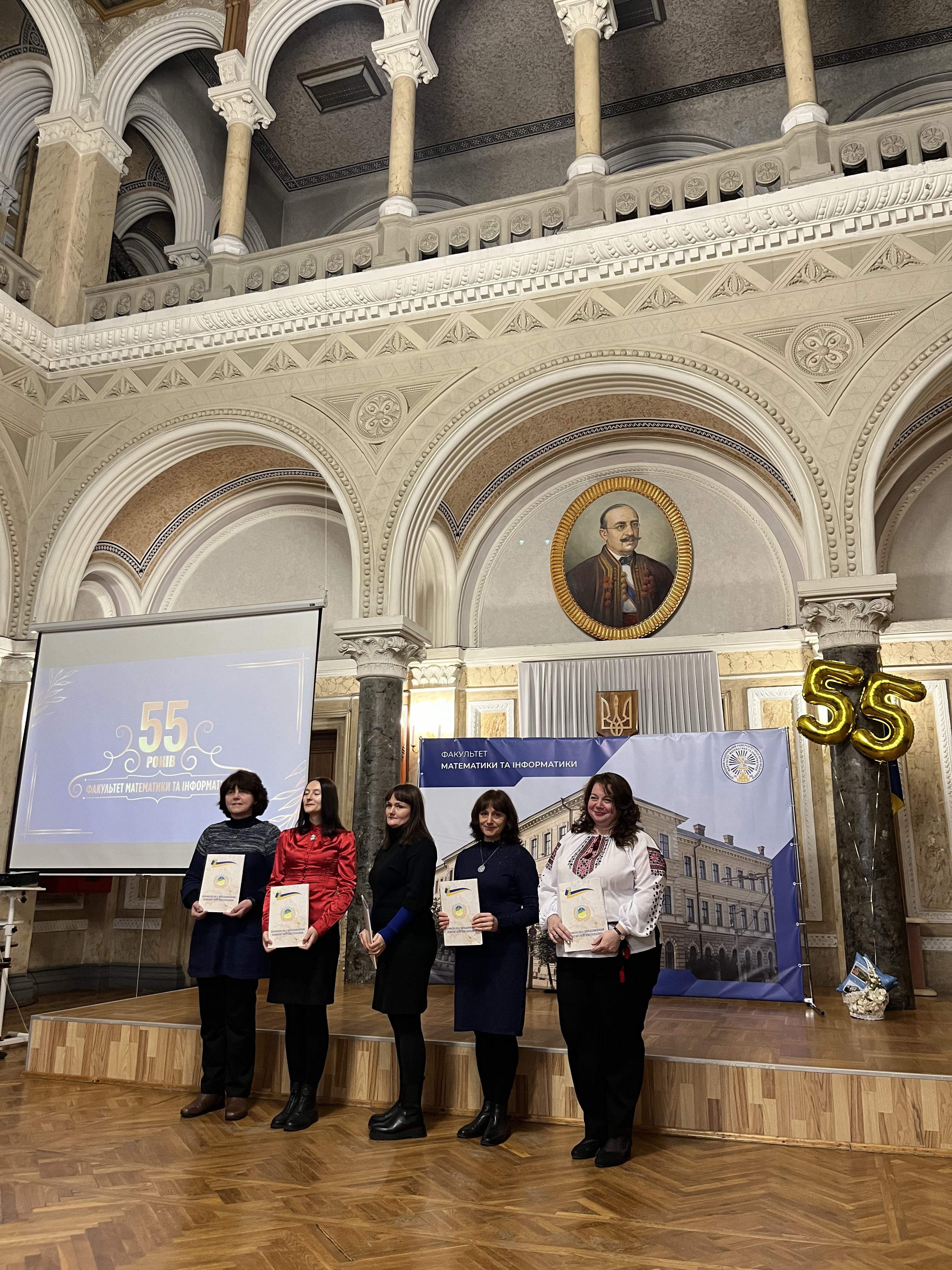 Грамоти від ЧОО профспілки працівників освіти і науки