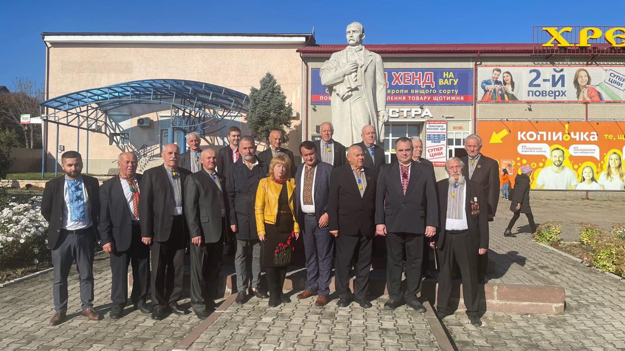 Участь хорової капели «Дзвін» у мистецьких заходах